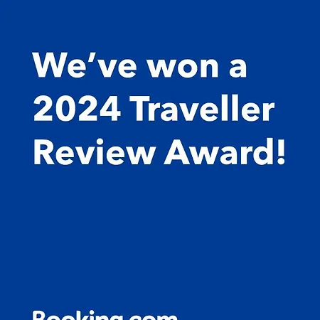 A Un Minuto Playa Vistas Y Garage 8pax 公寓 *