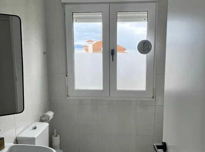 A Un Minuto Playa Vistas Y Garage 8pax Sanxenxo